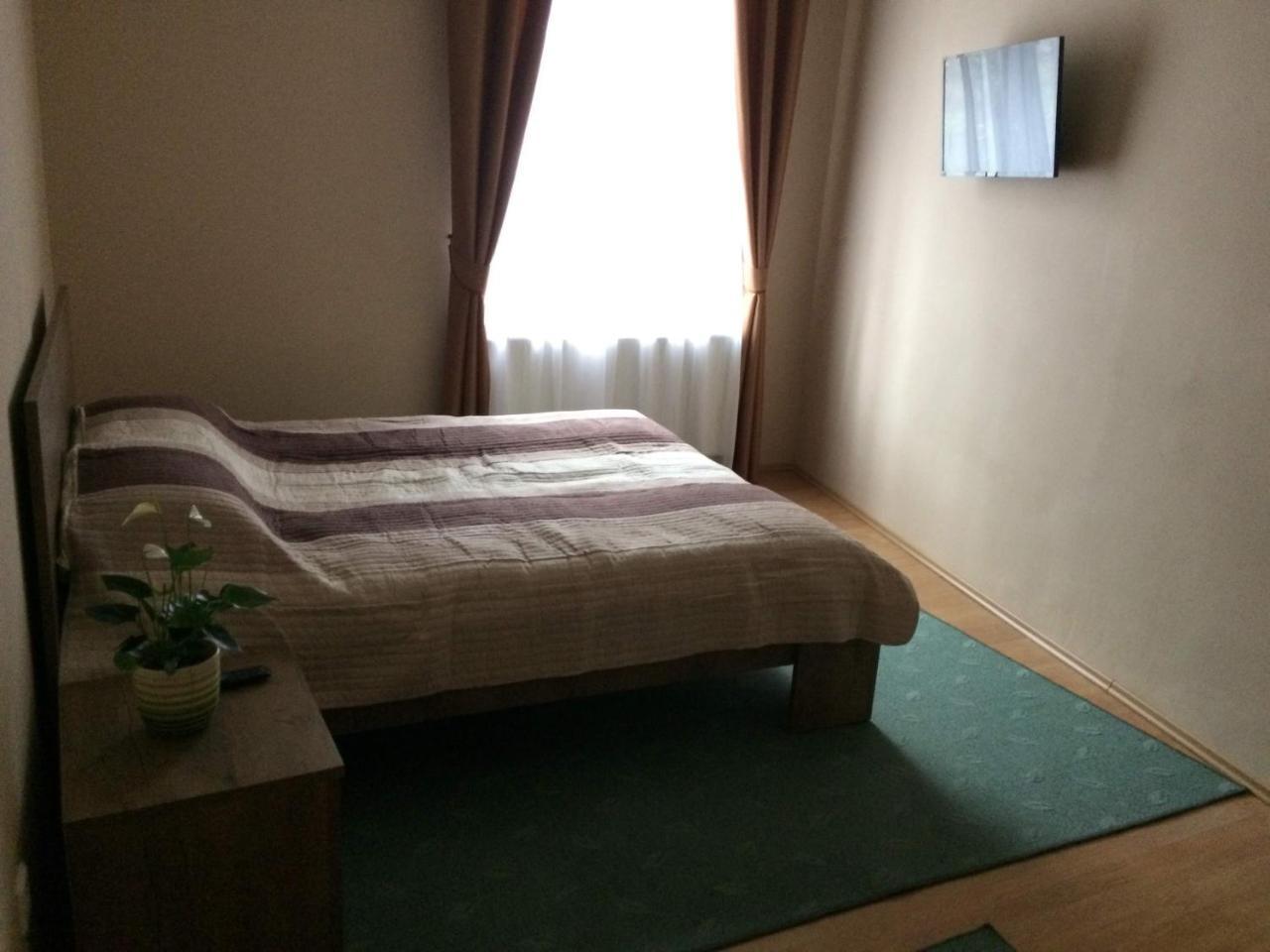 Ferienwohnung Rigo Lak Miskolc Exterior foto